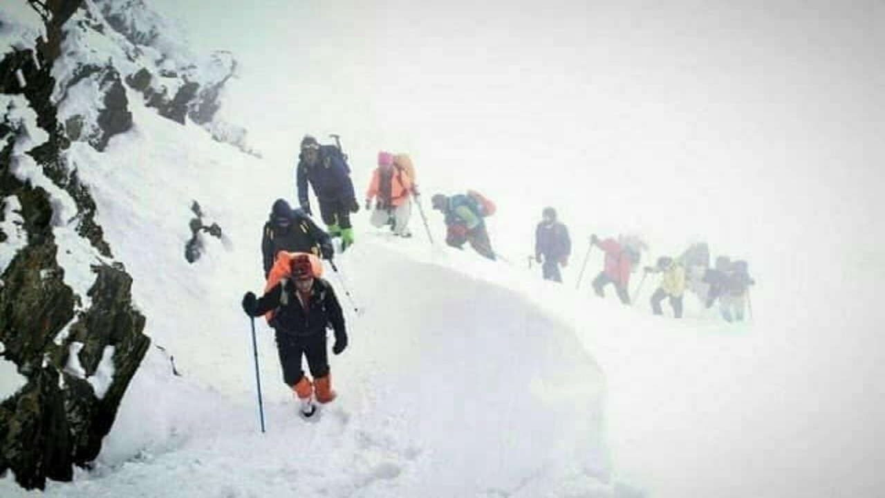کوهنوردان مفقود شده در کوه «بلقیس» تکاب پیدا شدند