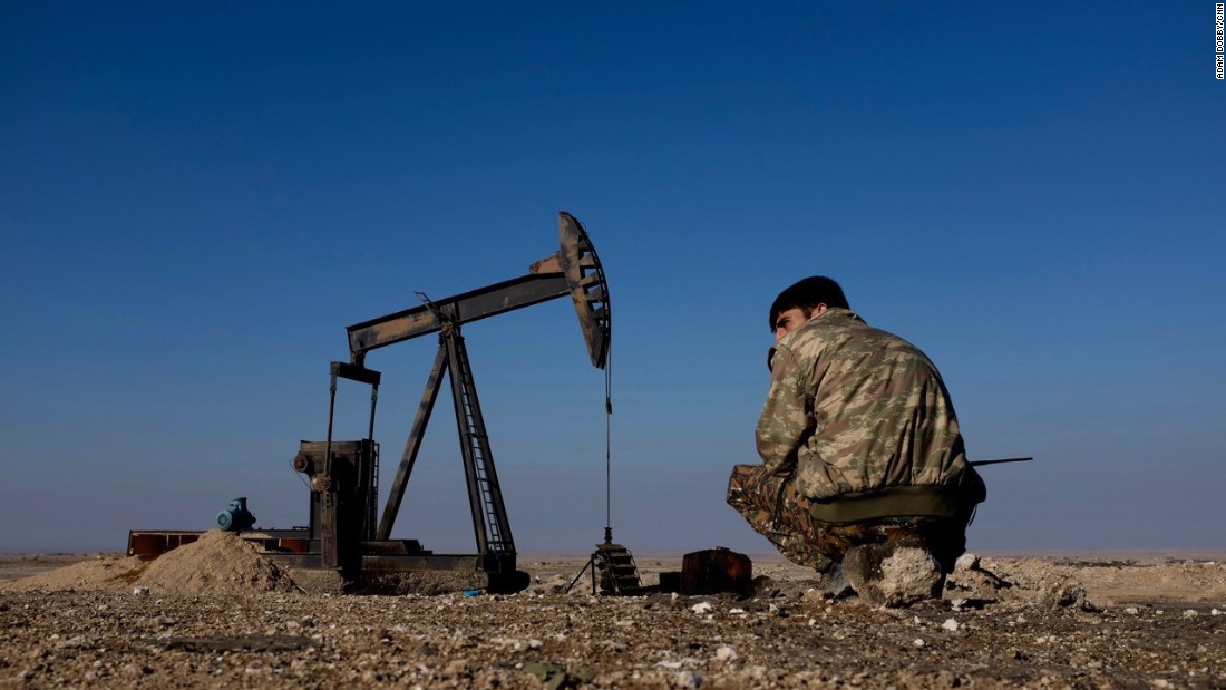 کردهای سوریه روزانه 100000 بشکه نفت خام تولید می کنند