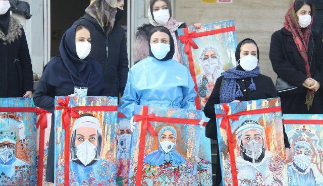 هنرمند مهابادی پرتره مدافعان سلامت را به تصویر کشید