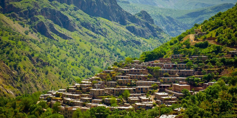 روستاهای اورامان؛ نقوش اصیل ایرانی در دامان طبیعت / نصرت اله سپهر