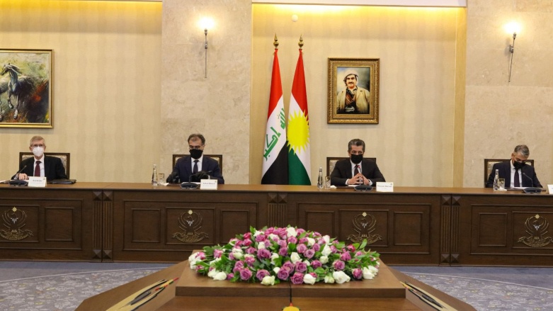مسرور بارزانی: هیئتی از اقلیم کردستان به بغداد اعزام می شود