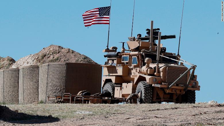 اعزام 200 نظامی آمریکایی و 40 کامیون تجهیزات به کردستان سوریه