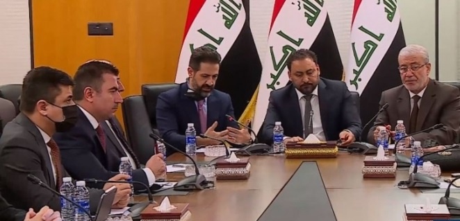 اظهارات متناقض کردها  درباره  روند مذاکرات اربیل و بغداد بر سر نفت و بودجه
