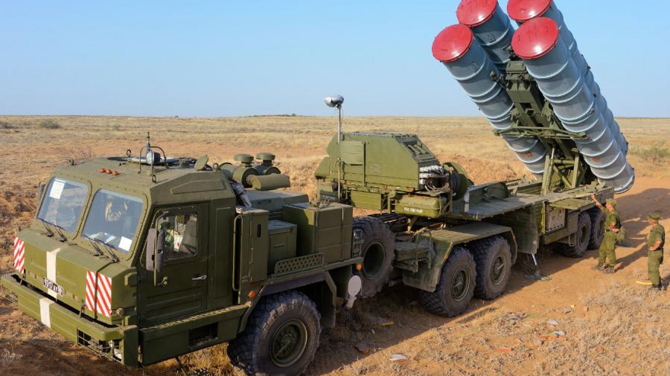 استفاده محدود ترکیه از اس ۴۰۰ روسی در برابر قطع همکاری آمریکا با PYD
