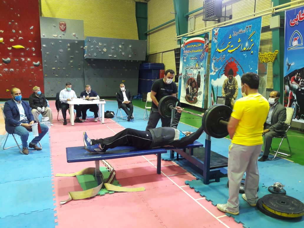 بانه قهرمان مسابقات وزنه برداری جانبازان کردستان شد