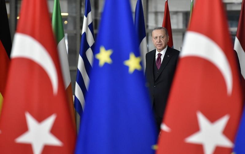 Turkey &apos;deliberately&apos; snubbed EU commission chief: France