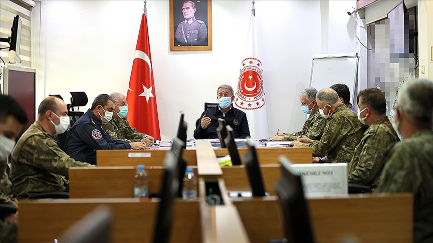 گزارش وزیر دفاع ترکیه از عملیات نظامی در شمال کردستان عراق