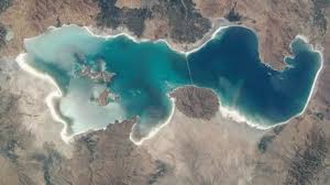 حمایت مالی صندوق ملی محیط زیست از ٣ طرح سمن ها برای احیای دریاچه ارومیه