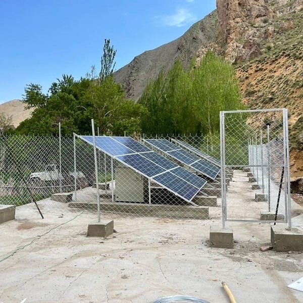اولین سیستم خورشیدی برق دار روستایی آذربایجان غربی راه اندازی شد