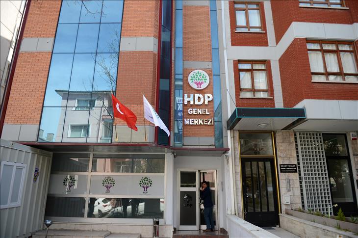 حمله شبانه به ساختمان مرکزی HDP/پلیس جلوی حمله را نگرفت