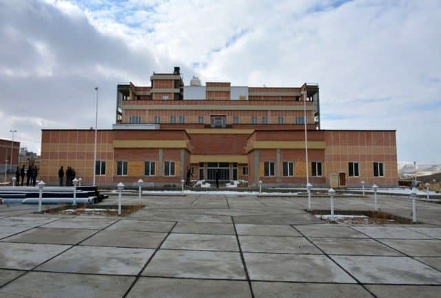 اجرای حکم تخریب بیمارستان جدید تکاب تبعات بدی خواهد داشت