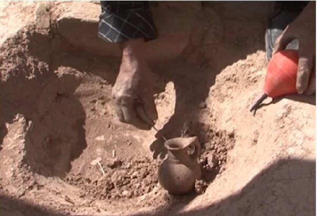 کشف تنگ آب ٣ هزار ساله در قبرستان پیرانشهر