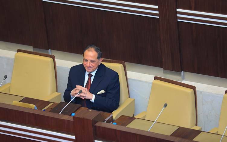وزیر منابع طبیعی اقلیم کردستان برای توضیح درباره گرانی نرخ بنزین به پارلمان فراخوانده می شود