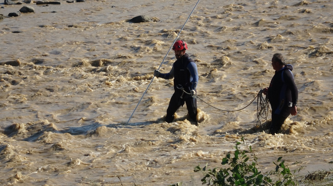 Death toll rises to nine in Turkey flash floods