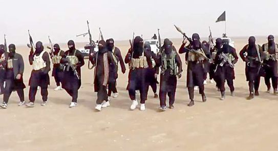 عضو ارشد اتحادیه میهنی: حدود 400 عنصر داعش در ارتفاعات مخمور حضور دارند