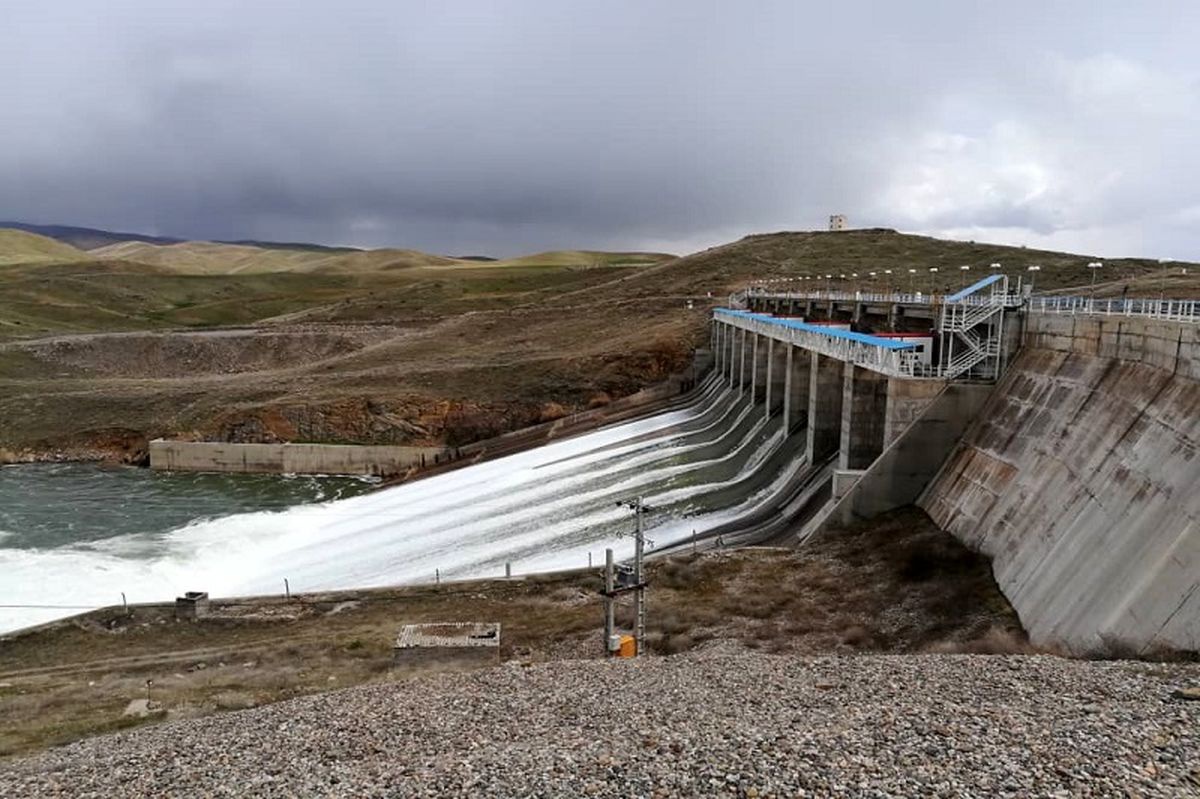 تدوام رهاسازی آب به دریاچه ارومیه خیانت به شهروندان محسوب می شد