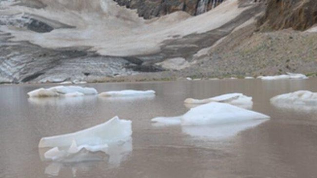 آب شدن یخچال های 20 هزار ساله جیلو در حکاری