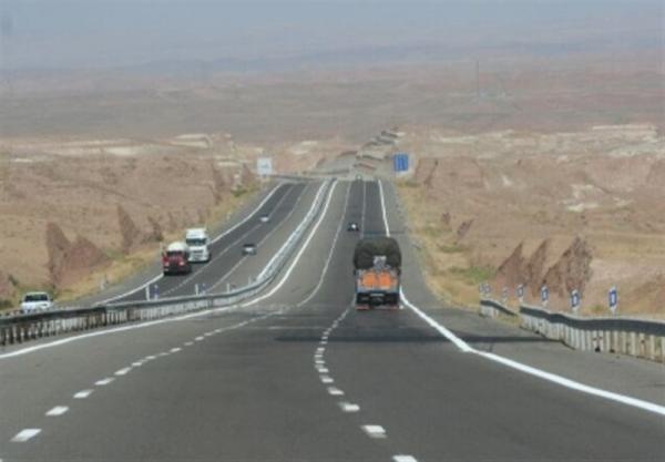 تردد در محورهای کردستان با اعمال محدودیت‌ها 11 درصد کاهش یافت