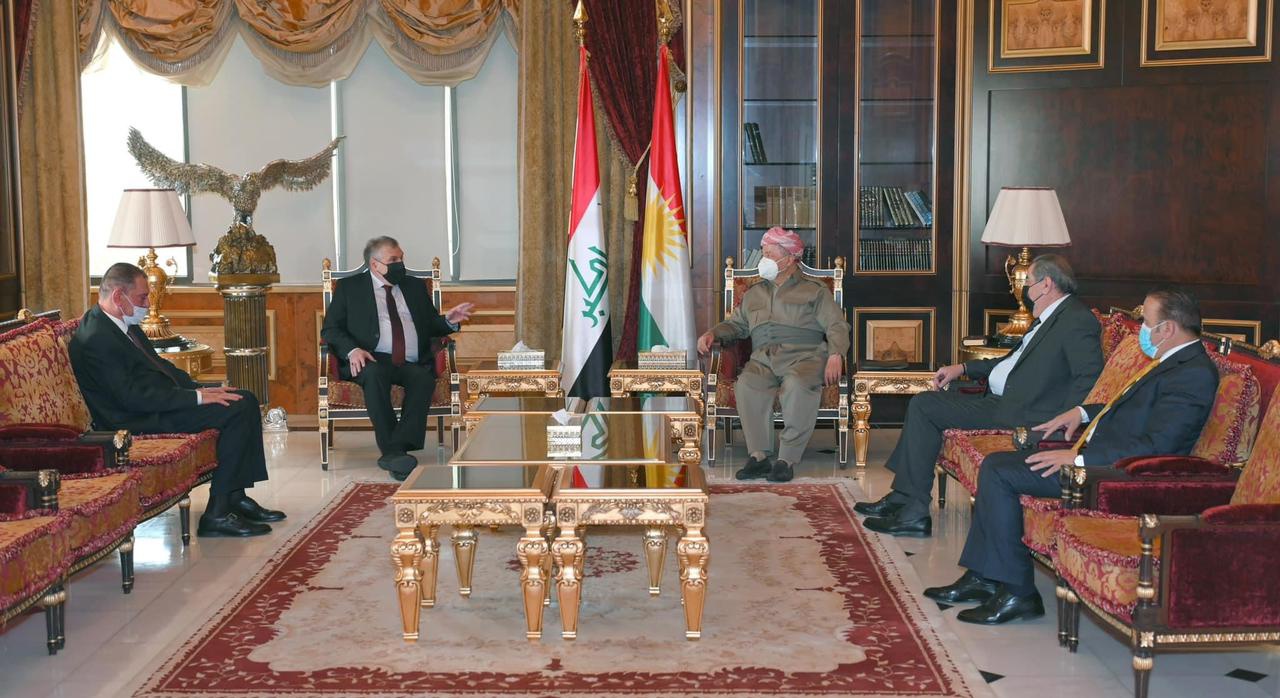 Masoud Barzani meets with Muhammad Tawfiq Allawi