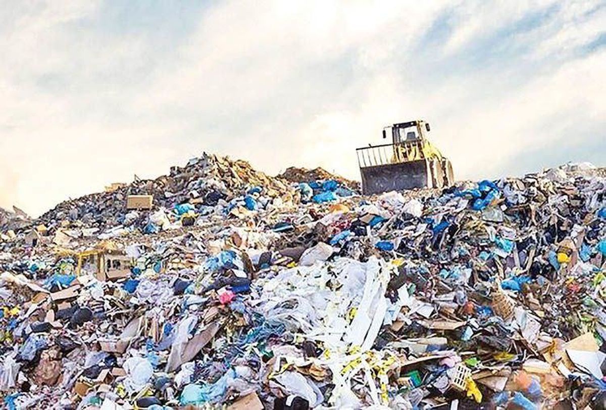 روزانه 380 تن زباله در سنندج جمع آوری می شود