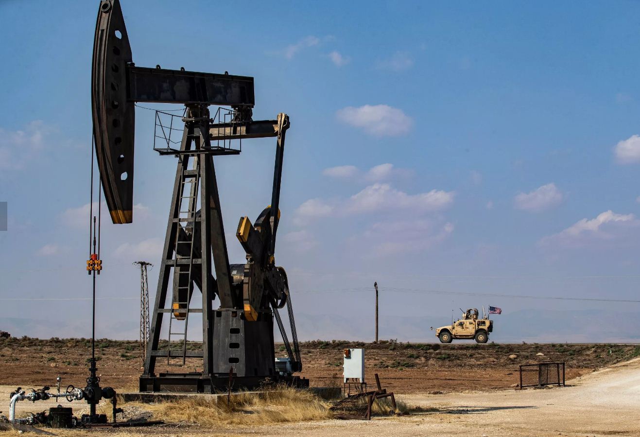 درخواست کردها از آمریکا برای حضور شرکت های نفتی در شمال شرق سوریه