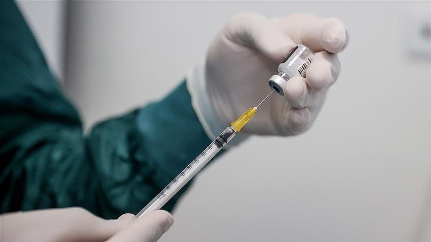 سن ثبت‌نام و دریافت نوبت واکسن کرونا در آذربایجان‌غربی ٣ سال کاهش یافت
