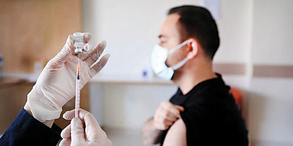 محدودیت سنی تزریق واکسن کرونا در مهاباد لغو شد
