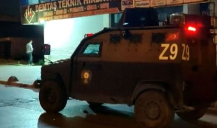 حمله مسلحانه به دفتر حزب دموکراسی و پیشرفت در استانبول