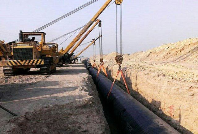 توسعه و بازسازی 2390 متر شبکه آب روستایی در شهرستان سقز