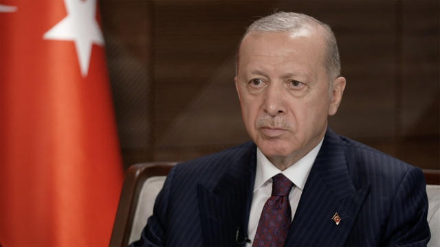 اردوغان: ترکیه به خرید سیستم دفاع موشکی از روسیه ادامه می دهد