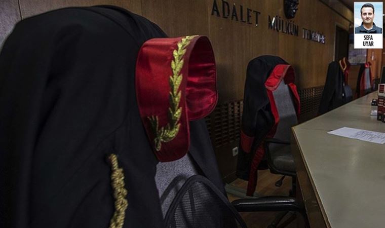برکناری 13 قاضی و دادستان ترکیه