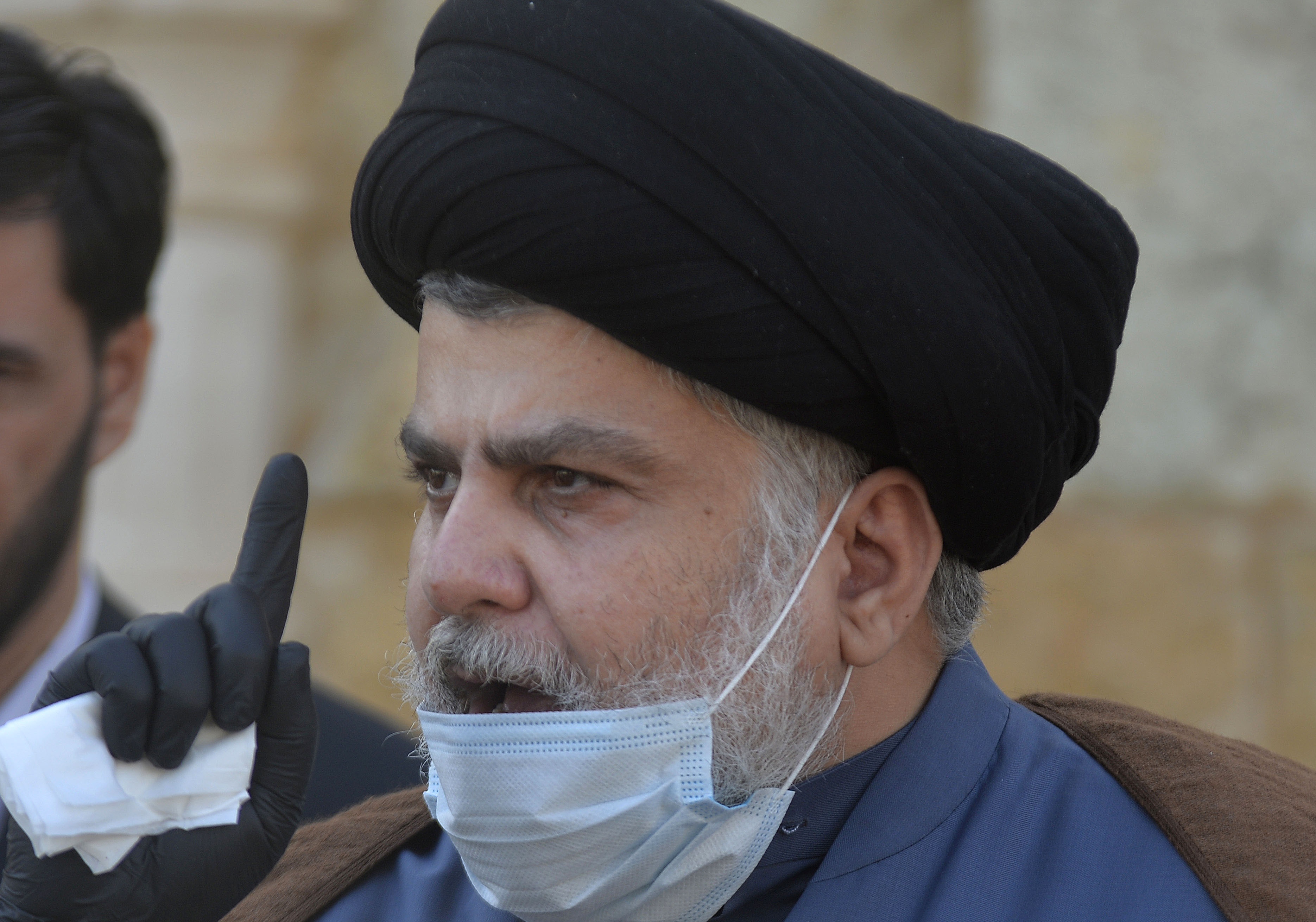 هشدار مقتدی صدر درباره اعمال فشار بر رأی دهندگان عراقی