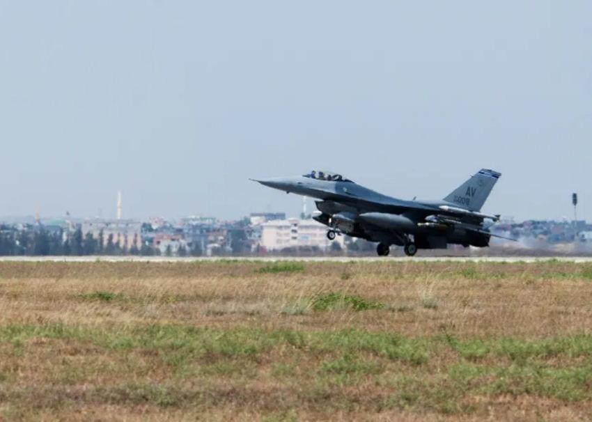 افزایش تعداد مخالفان فروش جنگنده اف 16 به ترکیه در کنگره آمریکا