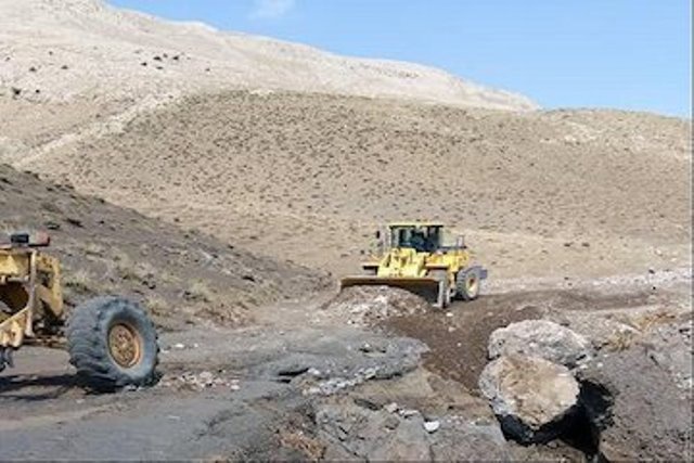 تدوام بازسازی خسارات سیل در محورهای مواصلاتی آذربایجان غربی