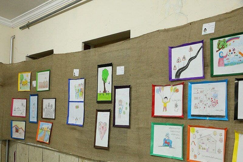 کودکان مهابادی مقابله با کرونا را نقاشی کردند
