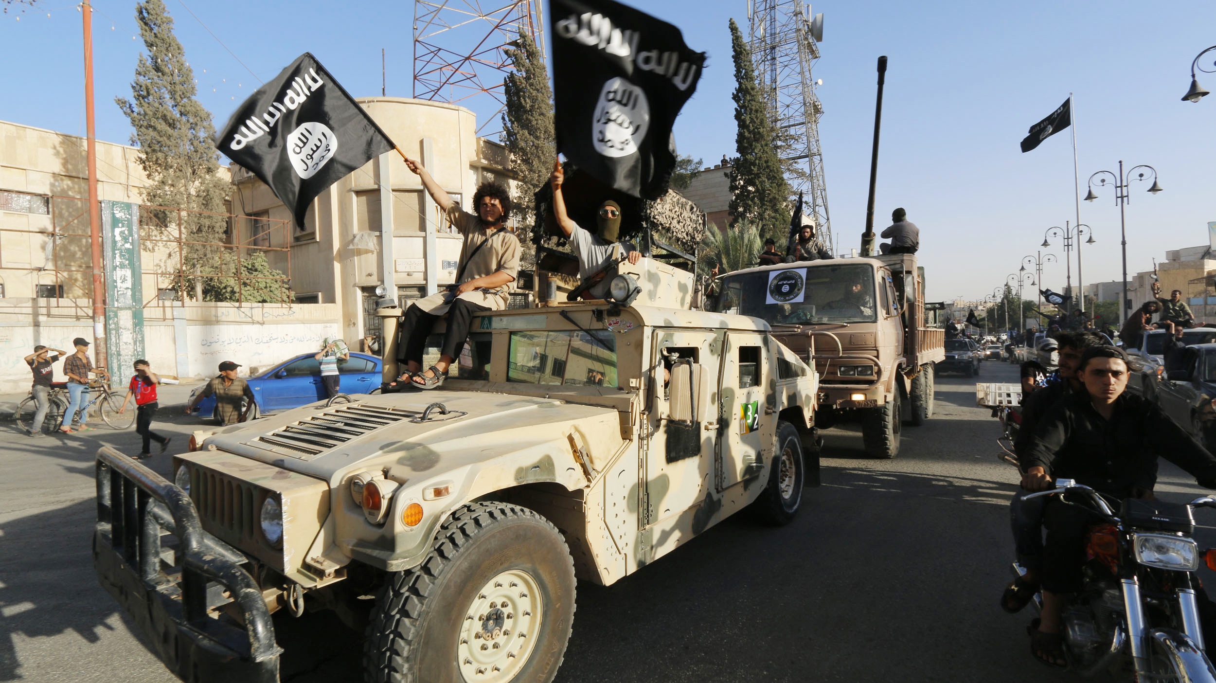ISIS sending militants from Syria to Iraq