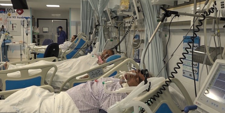 حال ٤٠ بیمار مبتلا به کرونا در آذربایجان غربی وخیم است