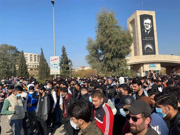 دستگیری دانشجوی رتبه اول پزشکی اقلیم کردستان در تظاهرات دانشجویی