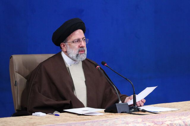 رییس جمهور: دستگاه ها مسئول، عوامل مداخله‌گر در بازار ارز را شناسایی کنند