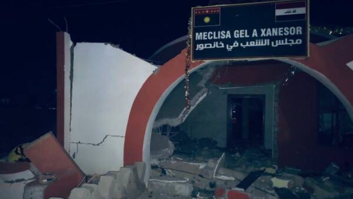 بمباران ساختمان مجلس مردمی شنگال توسط جنگنده های ترکیه