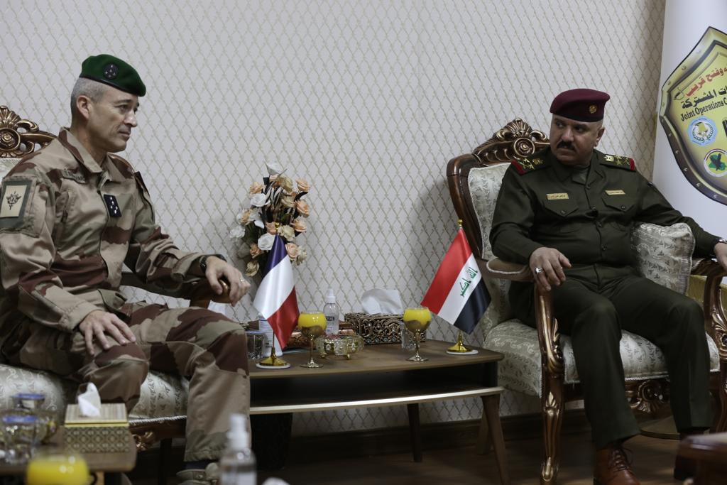 گفتگو درباره تشکیل دو لشکر مشترک در نشست فرماندهان نظامی عراق و فرماندهان پیشمرگ