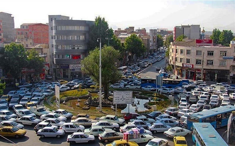 ترافیک گریبانگیر ارومیه/ اسنپ 16 هزار خودرو  در شهر دارد