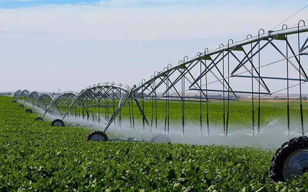 ٤ هزار هکتار اراضی کشاورزی آذربایجان غربی نیازمند سیستم آبیاری نوین