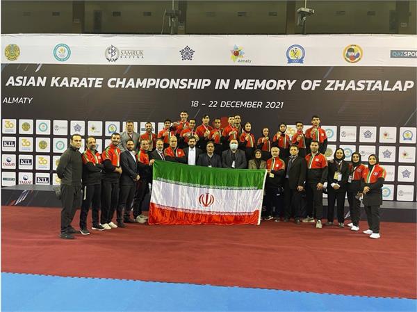 سرمربی ارومیه ای، تیم ملی کاراته ایران را قهرمان آسیا کرد