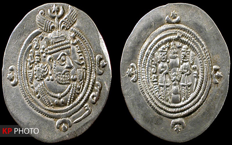 کشف یک سکه تاریخی مربوط به دوره اشکانیان در قروه