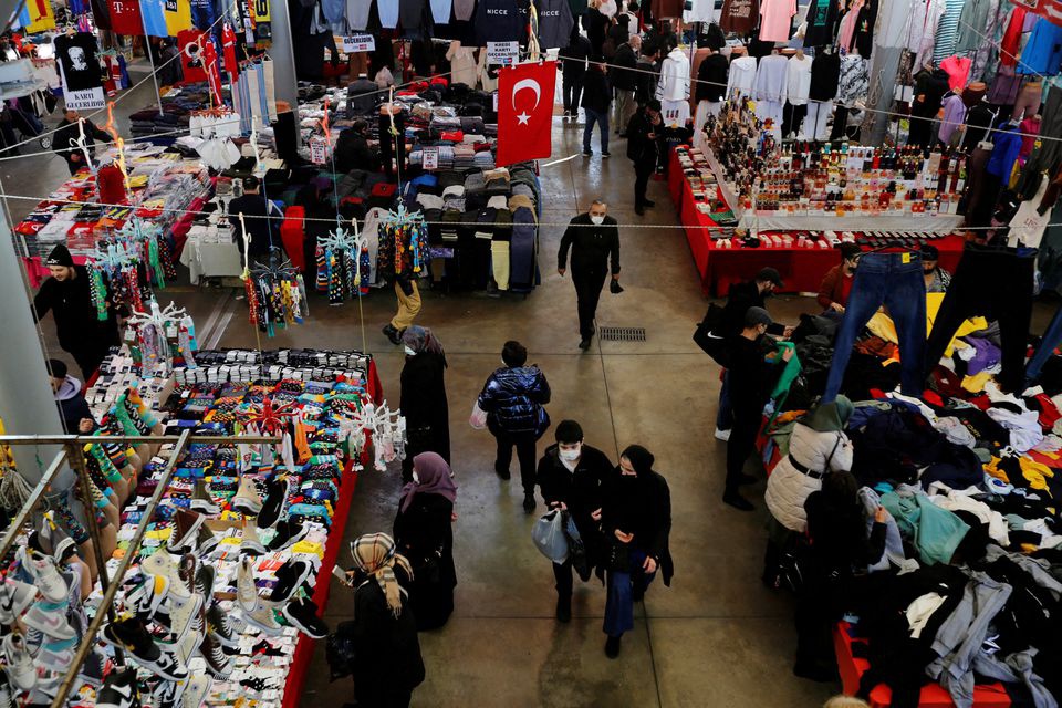 مصائب اقتصادی ترکیه و مصائب اردوغان؛ نظرسنجی ها چه می گویند؟