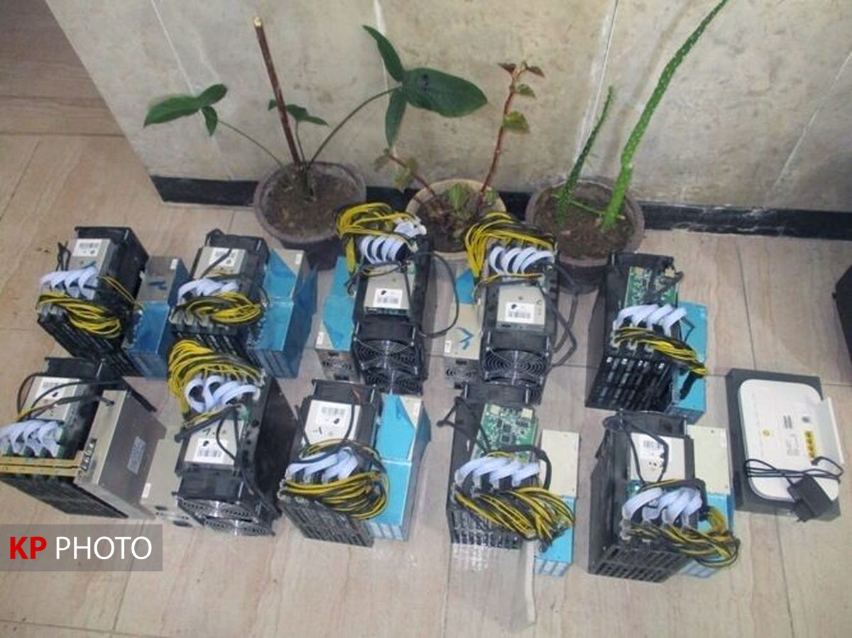 كشف 8 دستگاه استخراج ارز دیجیتال غیرمجاز در سنندج