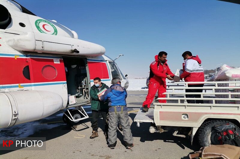 عملیات ناموفق امداد هوایی هلال احمر کردستان به مردم هورامان