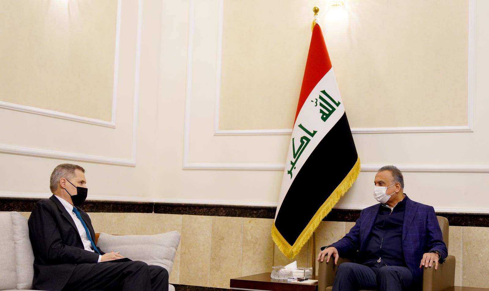 دیدار و گفتگوی سفیر آمریکا با کاظمی درباره حمایت اطلاعاتی و امنیتی و حفظ حاکمیت عراق