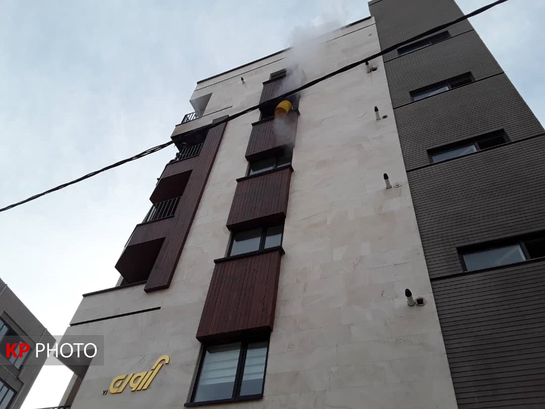 مهار آتش سوزی آپارتمان مسکونی در سنندج